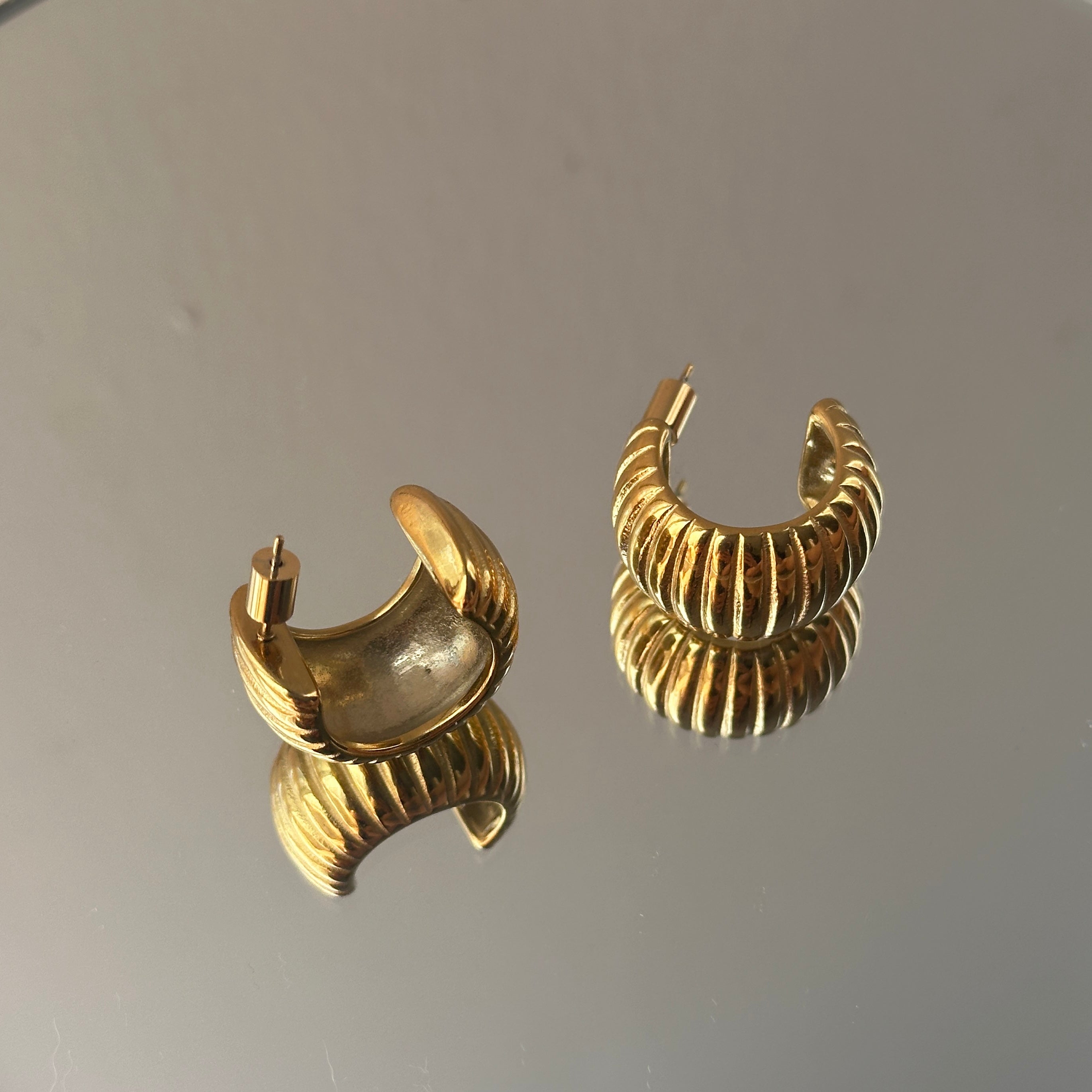 MONROE | 18K gold plated earrings