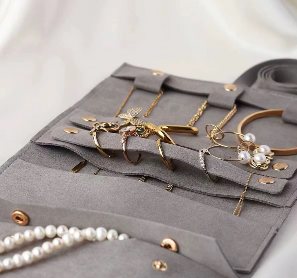 JEWELRY TRAVEL CASE (Pre-order)