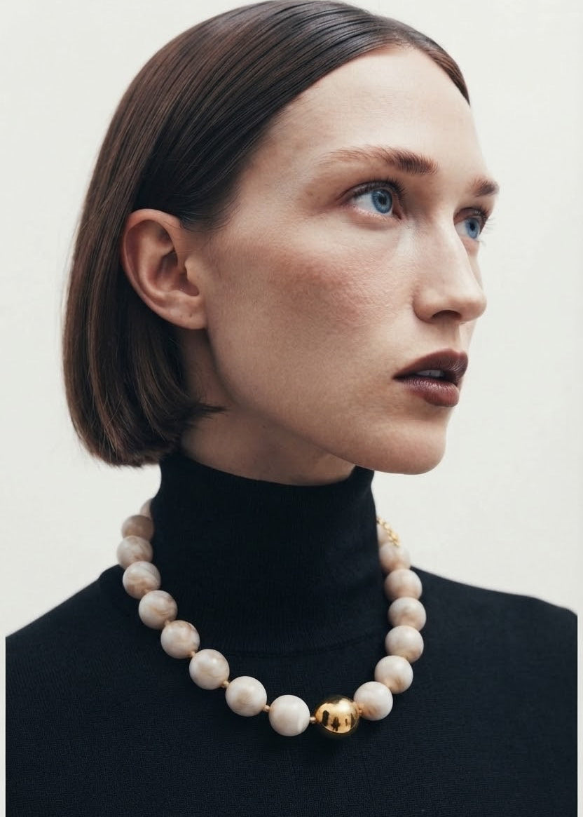 PUGLIA | Resin beaded necklace