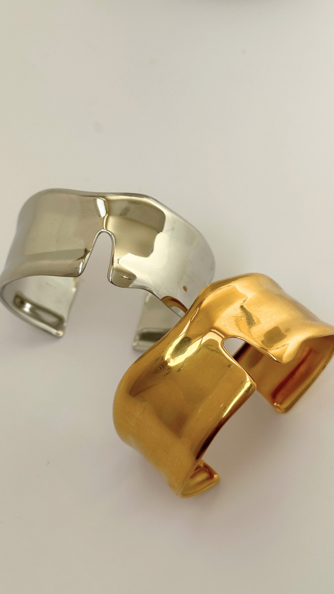 WHISPERS OF GIVERNY | 18K gold plated cuff