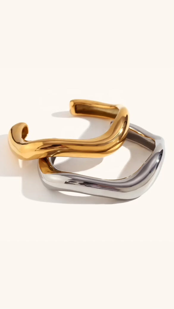 NIGHTINGALE | 18K gold plated cuff