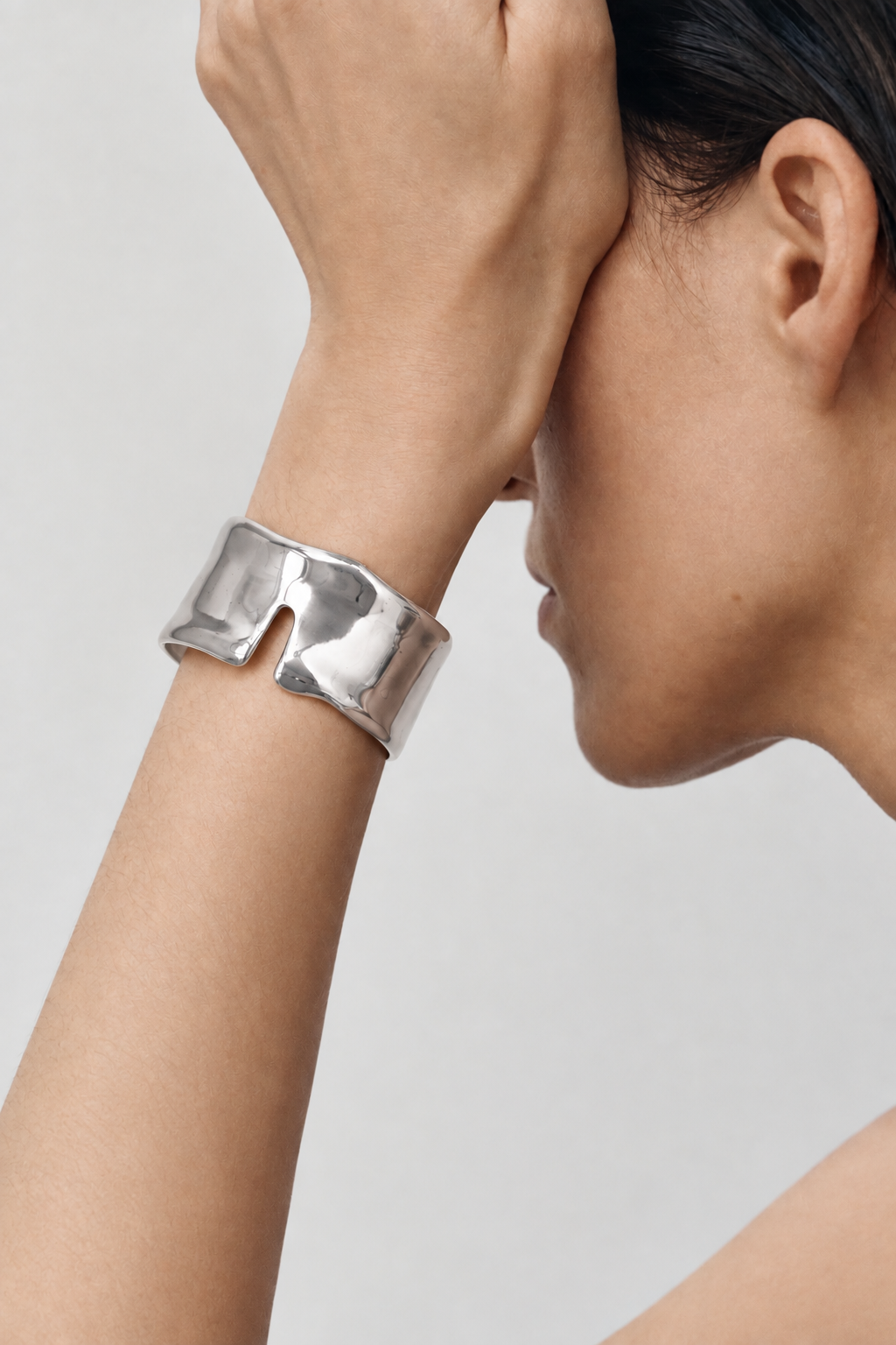 WHISPERS OF GIVERNY | 18K gold plated cuff