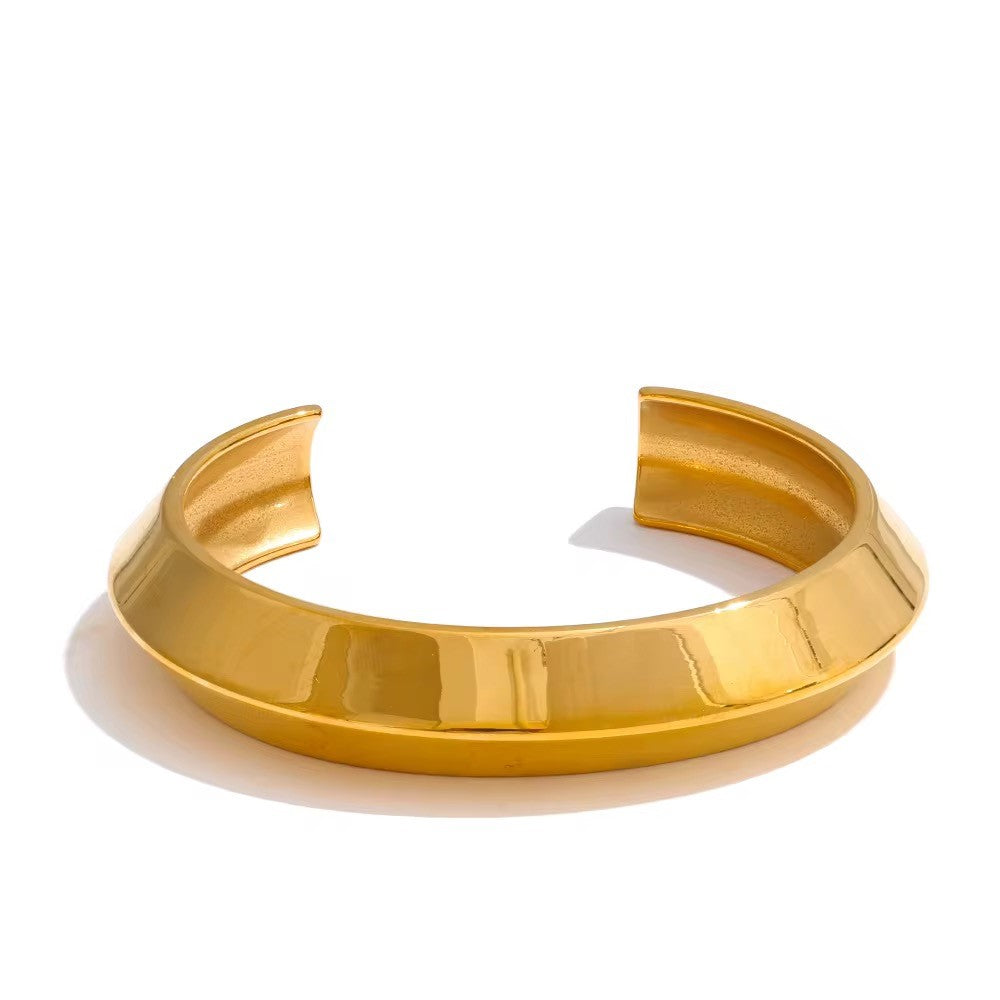 ALLURE | 18k gold plated cuff