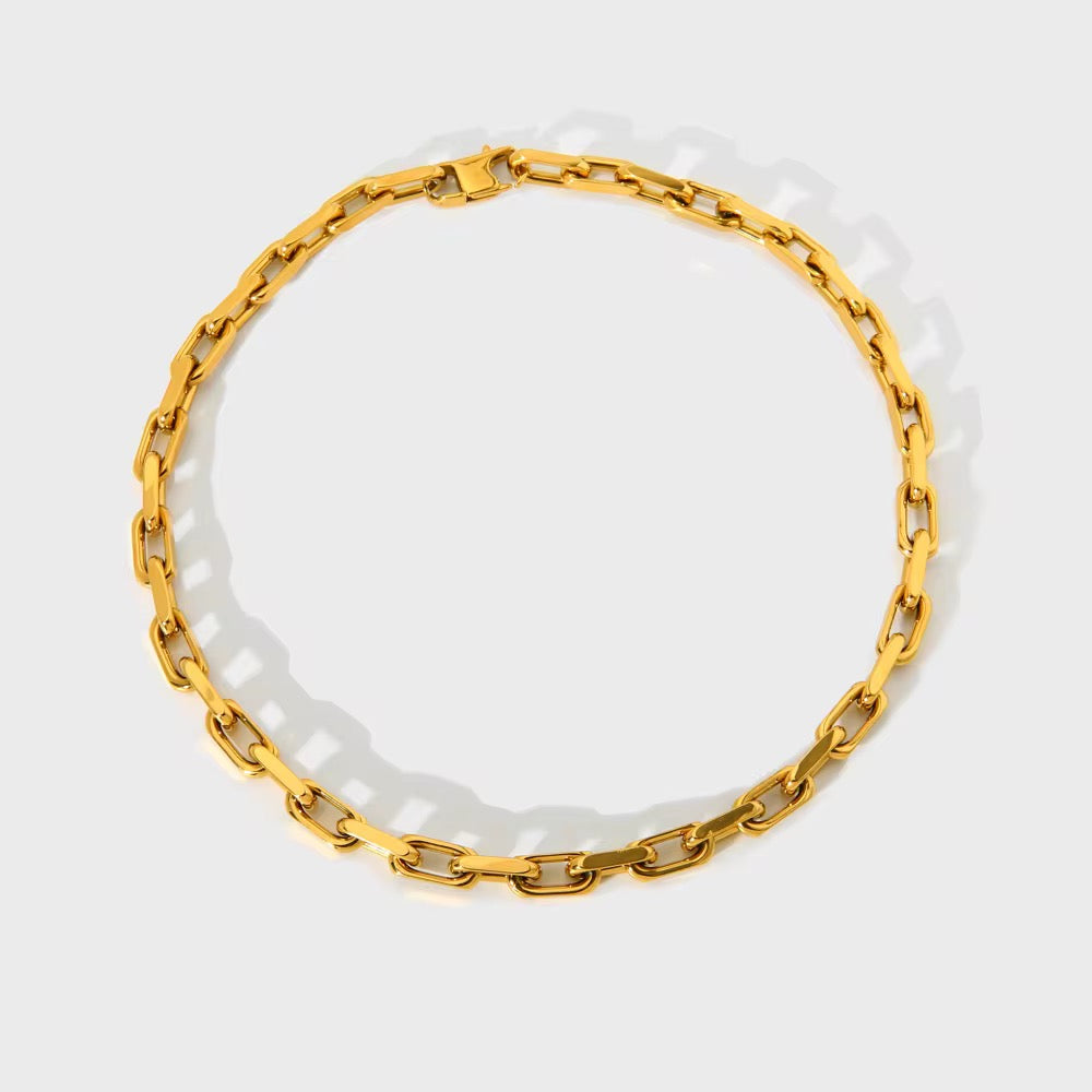 KATE |  18K gold plated necklace