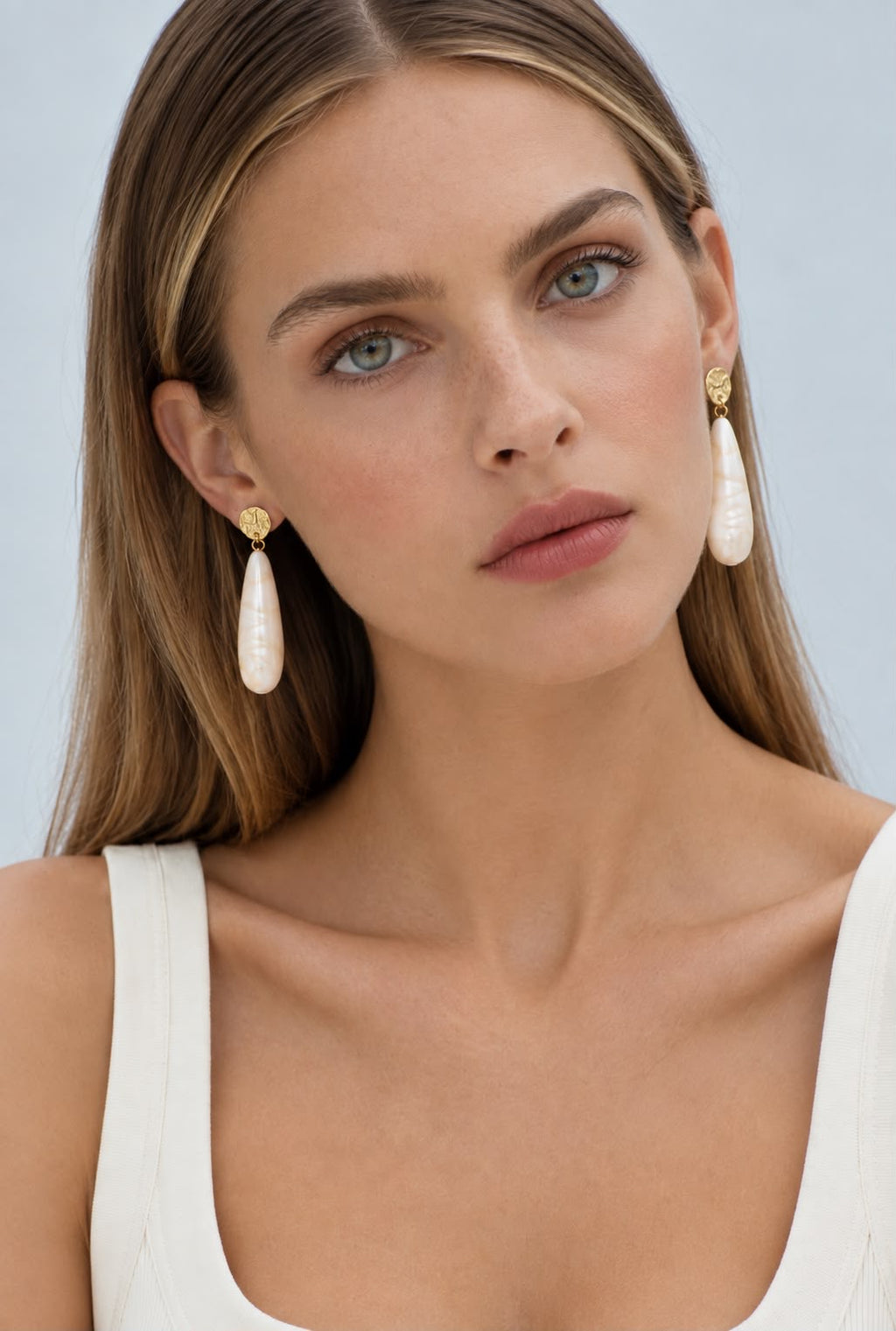 SOLANA | PENDIENTES CHAPADOS EN ORO DE 18K