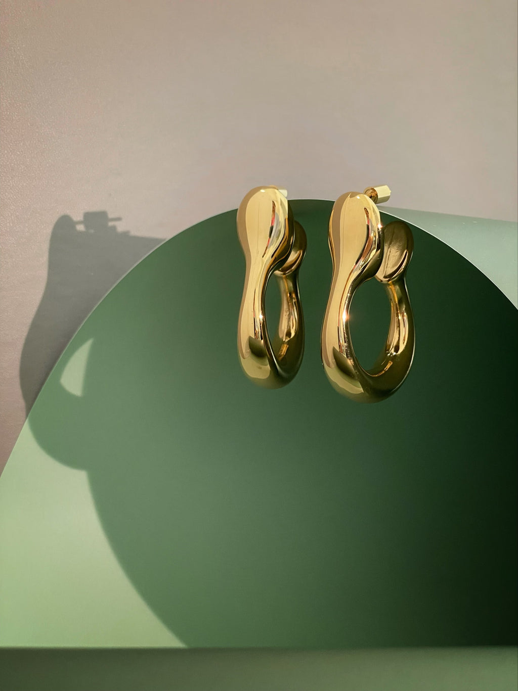 AMALIA | 18K gold plated earrings