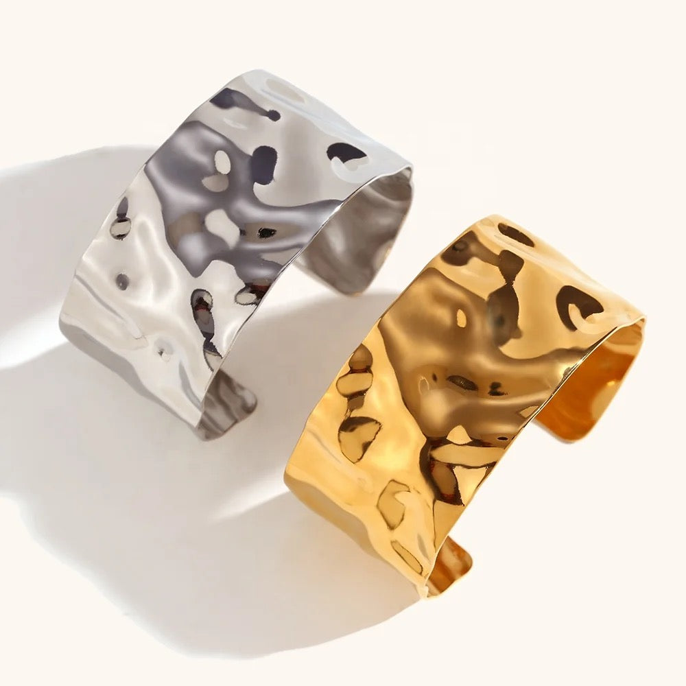 BARTON | 18K gold plated cuff