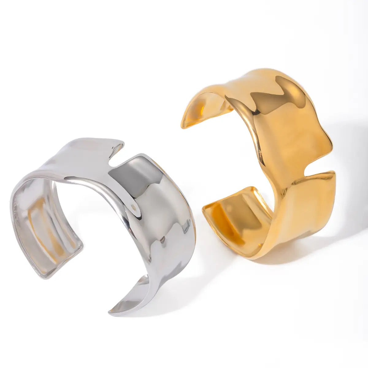 WHISPERS OF GIVERNY | 18K gold plated cuff