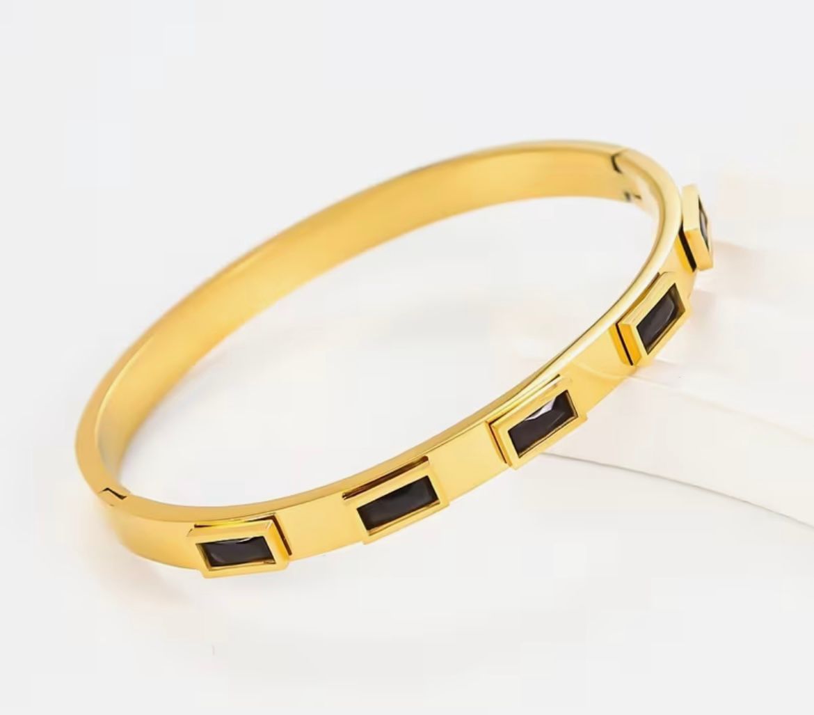 ARCHIVE | 18k gold plated bangle
