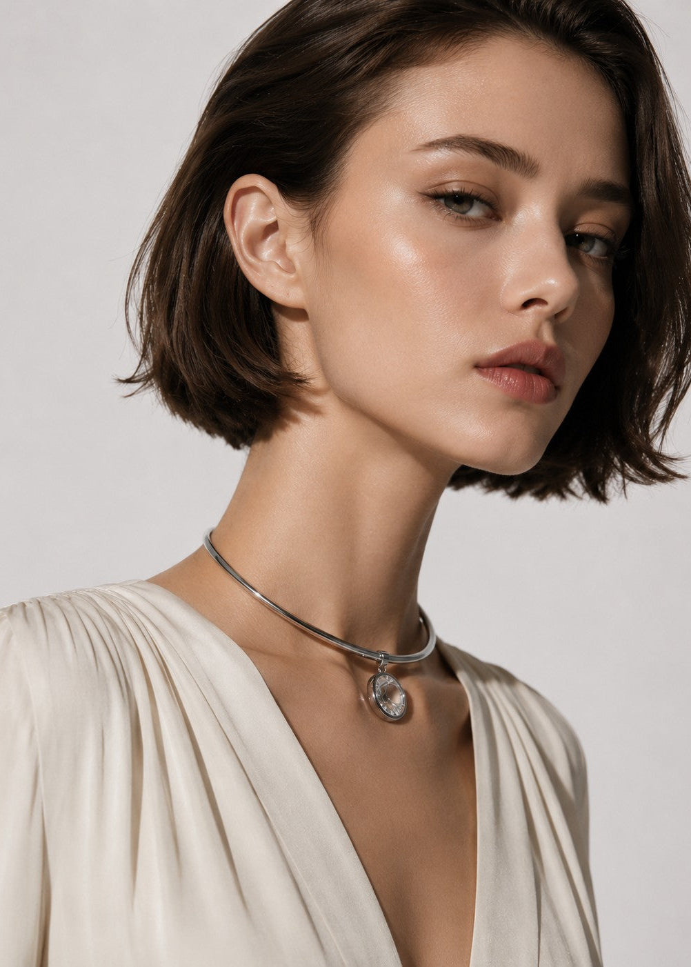 CRIMSON GUNMETAL | 18K GOLD PLATED NECKLACE