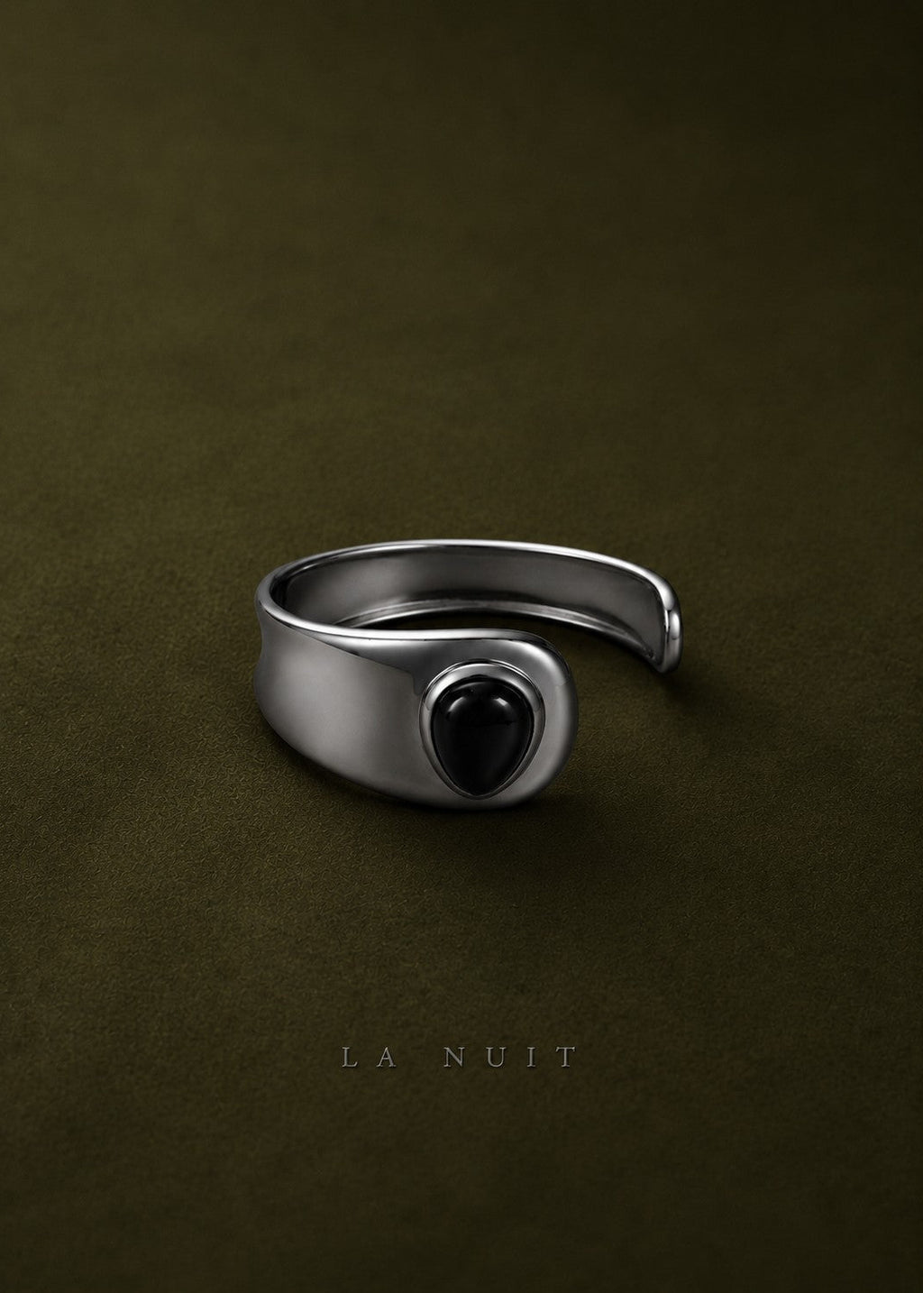 LA NUIT GUNMETAL | 18K GOLD PLATED CUFF
