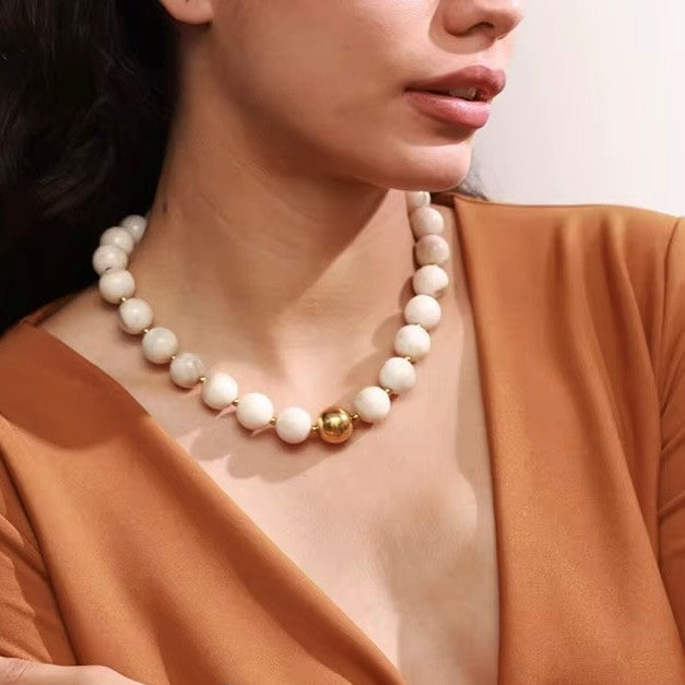 PUGLIA | Resin beaded necklace