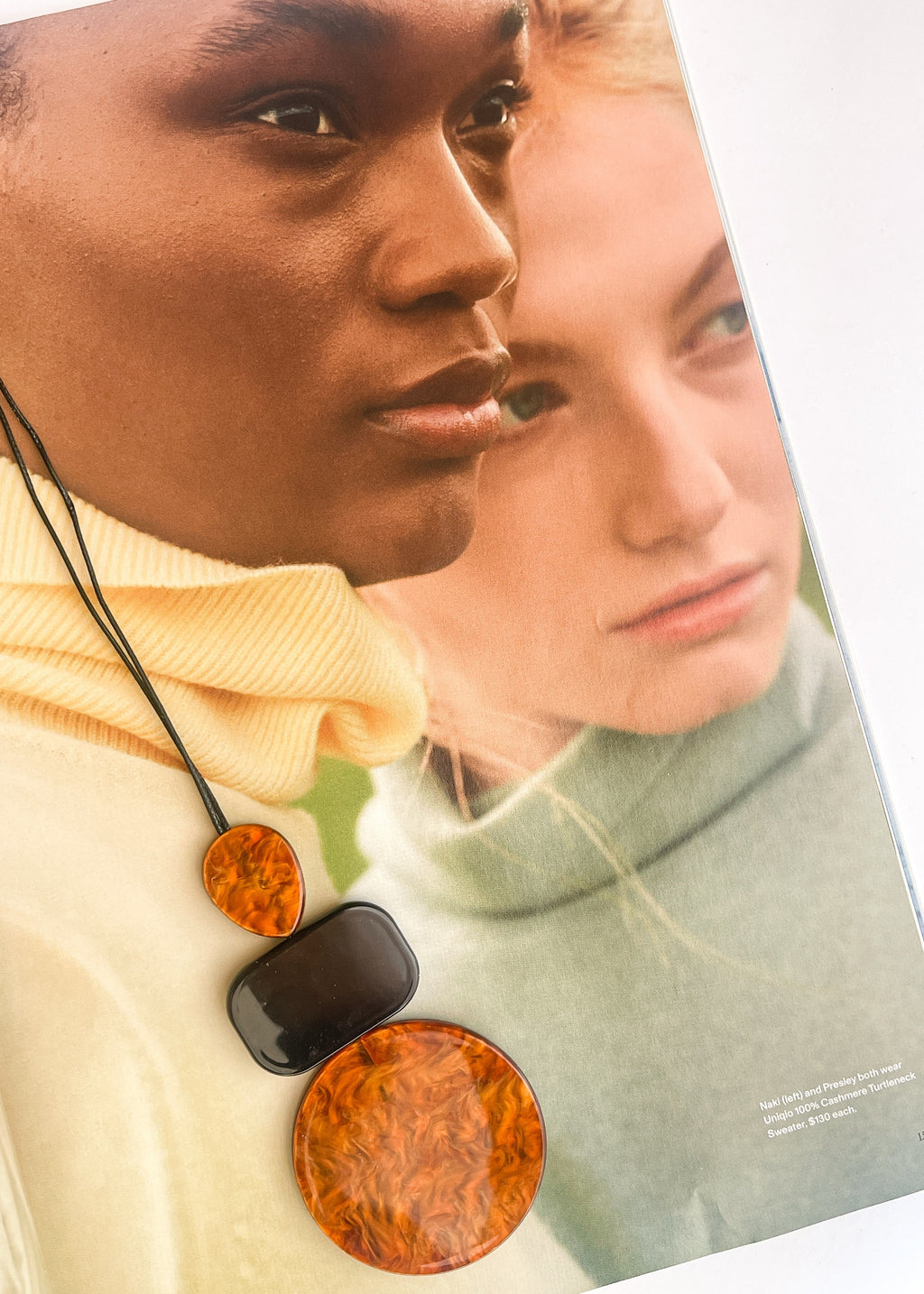 RAVELLO | Resin necklace