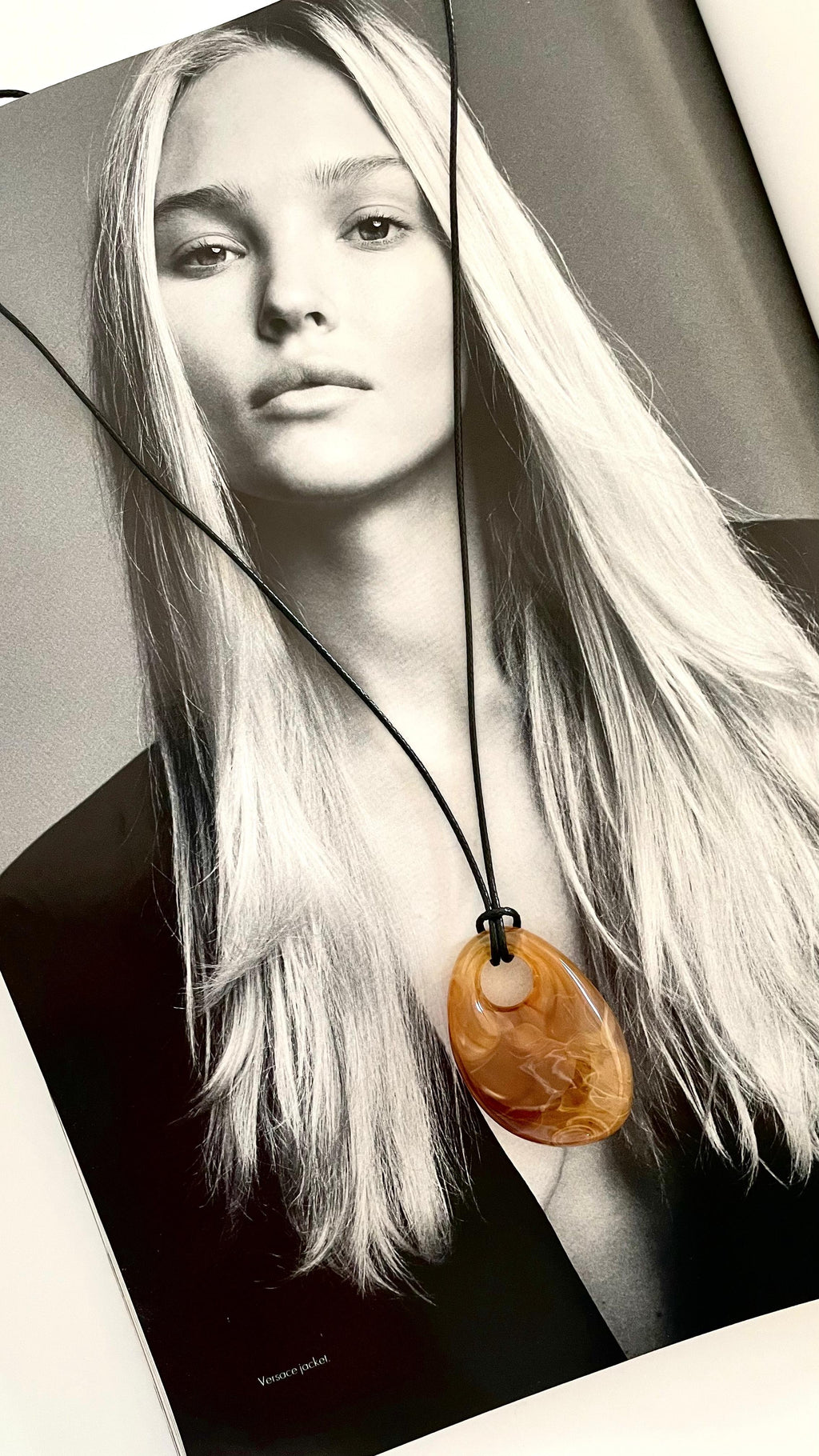 TOSCANO | Resin cord necklace